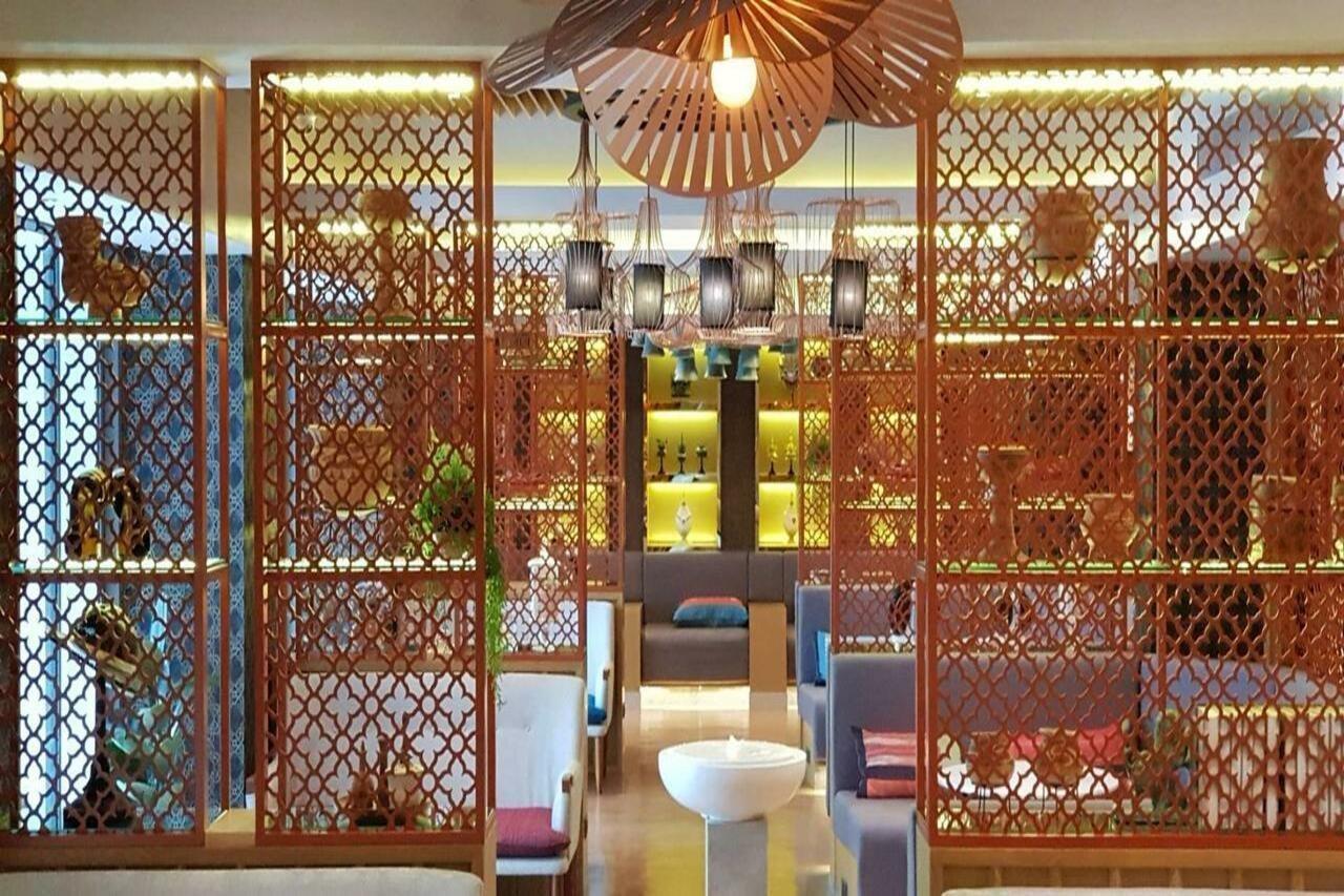 Bizotel Premier Hotel & Residence Бангкок Екстер'єр фото