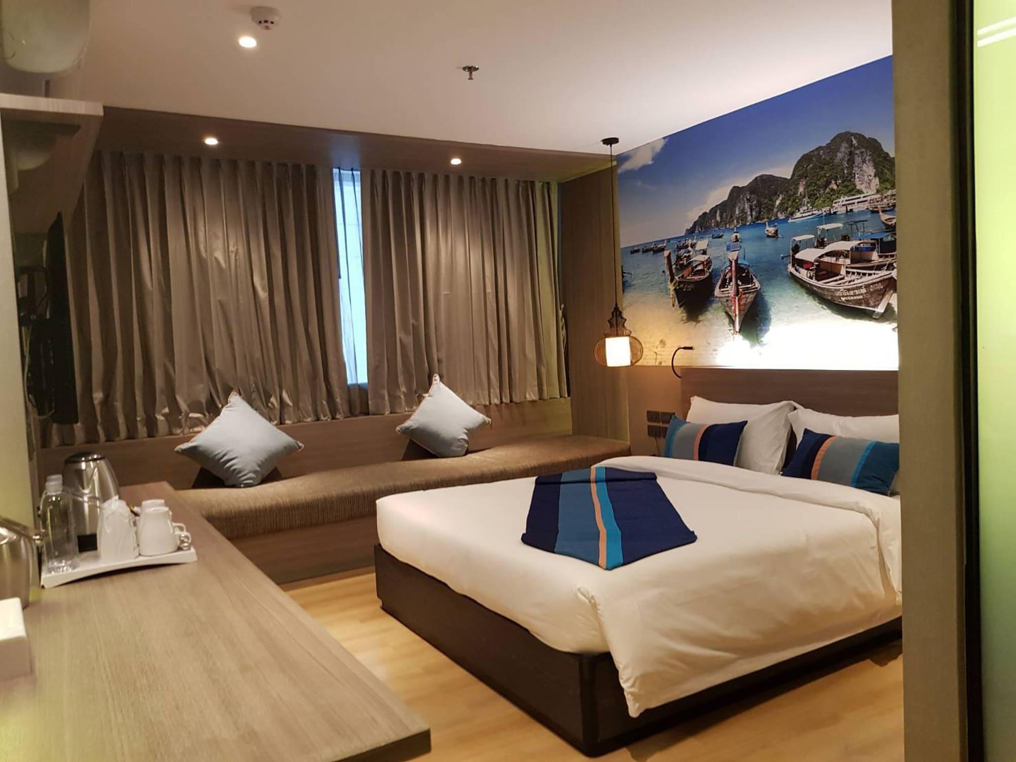 Bizotel Premier Hotel & Residence Бангкок Екстер'єр фото