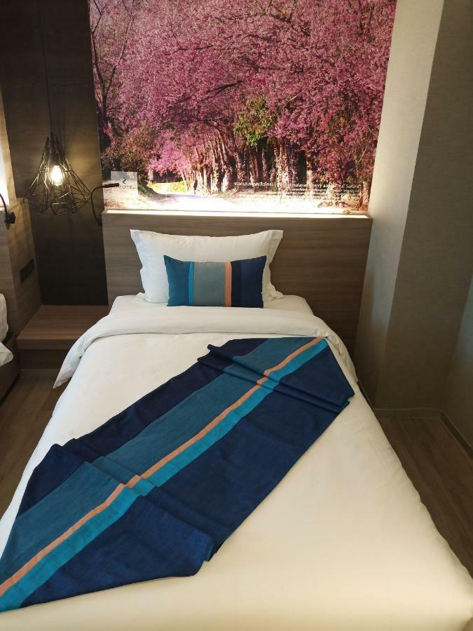 Bizotel Premier Hotel & Residence Бангкок Екстер'єр фото