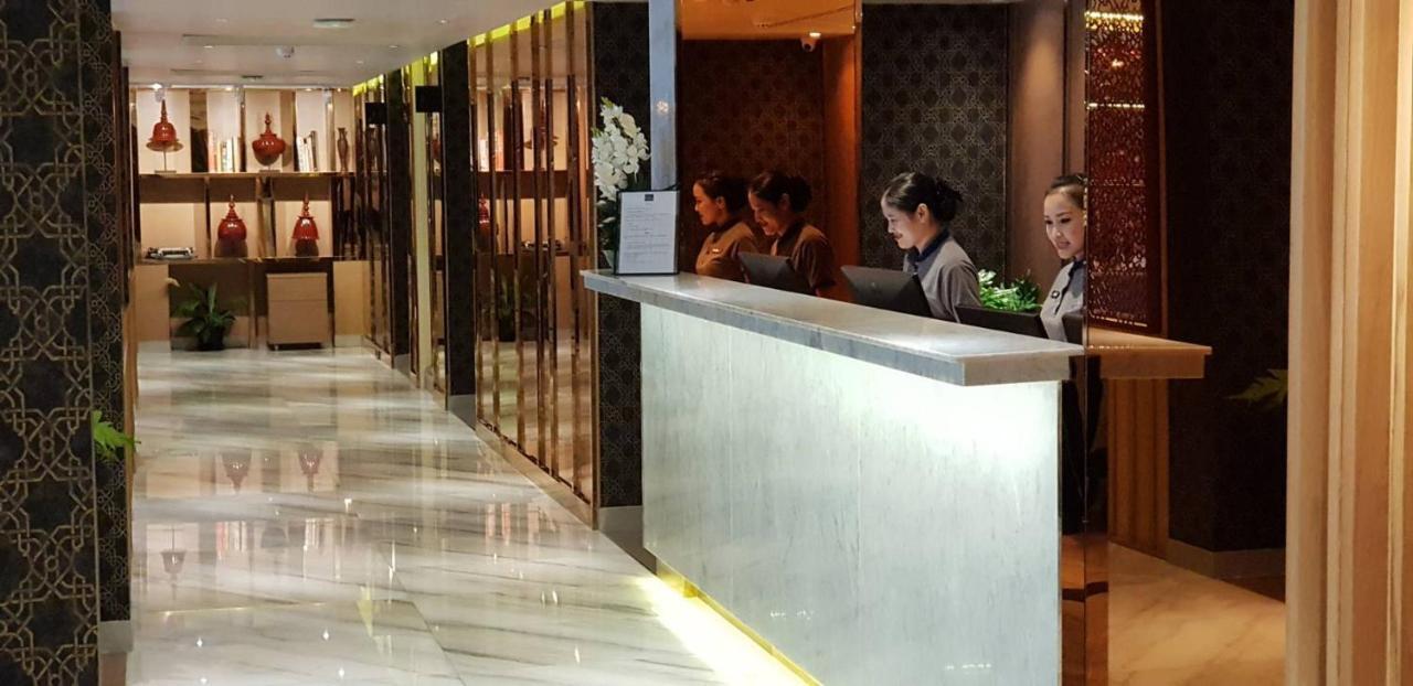 Bizotel Premier Hotel & Residence Бангкок Екстер'єр фото