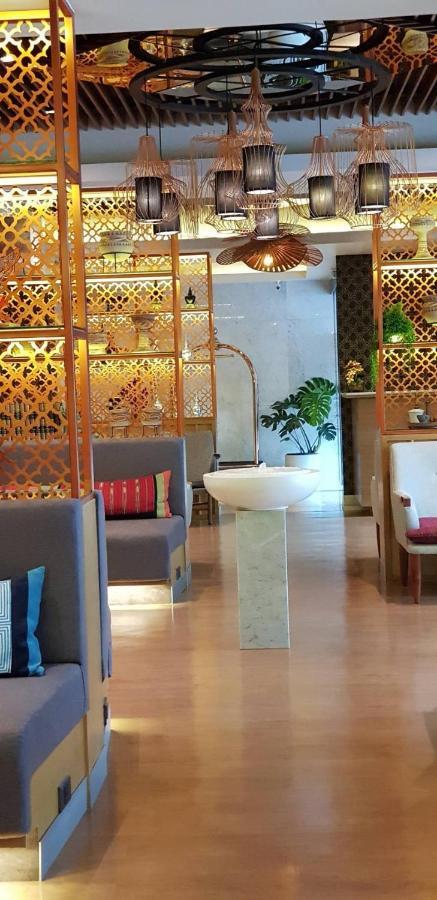 Bizotel Premier Hotel & Residence Бангкок Екстер'єр фото